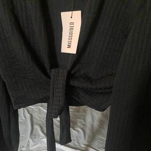 Crinkled tie front top